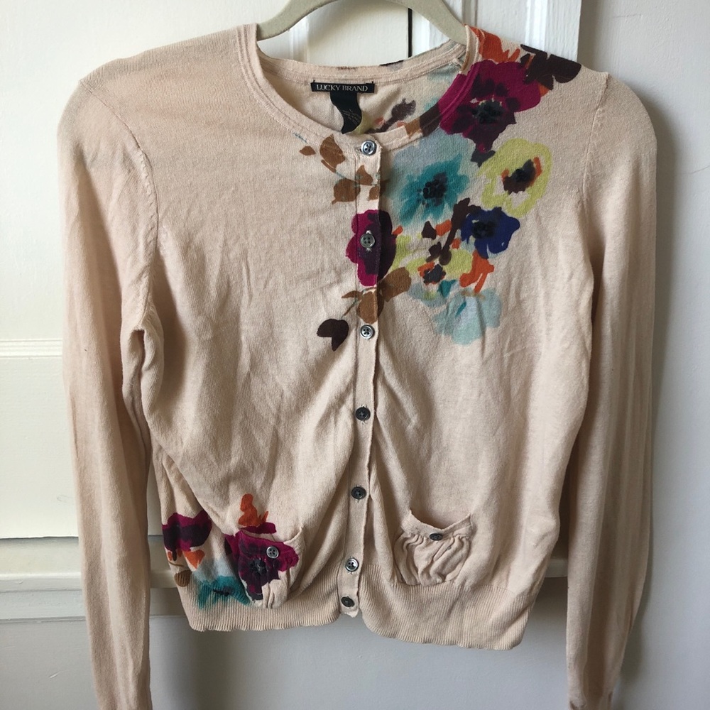 Adorable Lucky Brand Sweater
